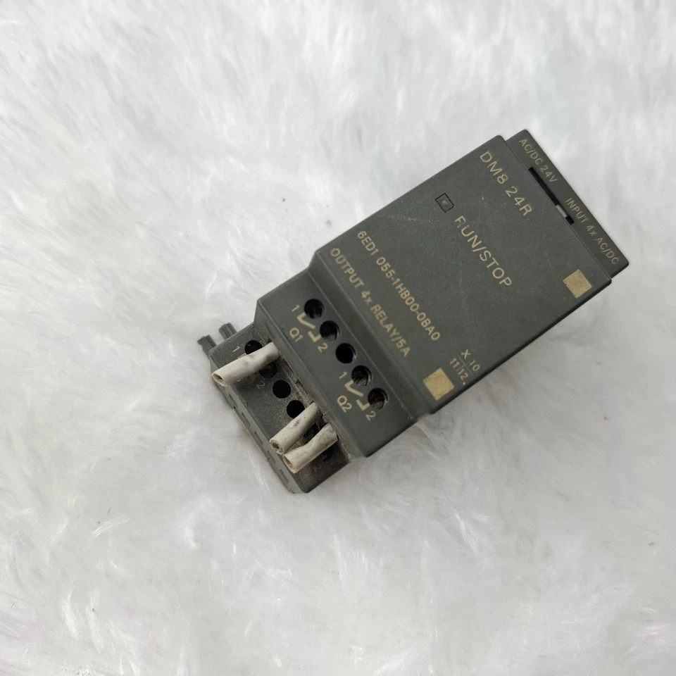 USED WORKING SIEMENS LOGO DM8 24R 6ED1055-1HB00-0BA0 EXPANSION MODULE FAST SHIP